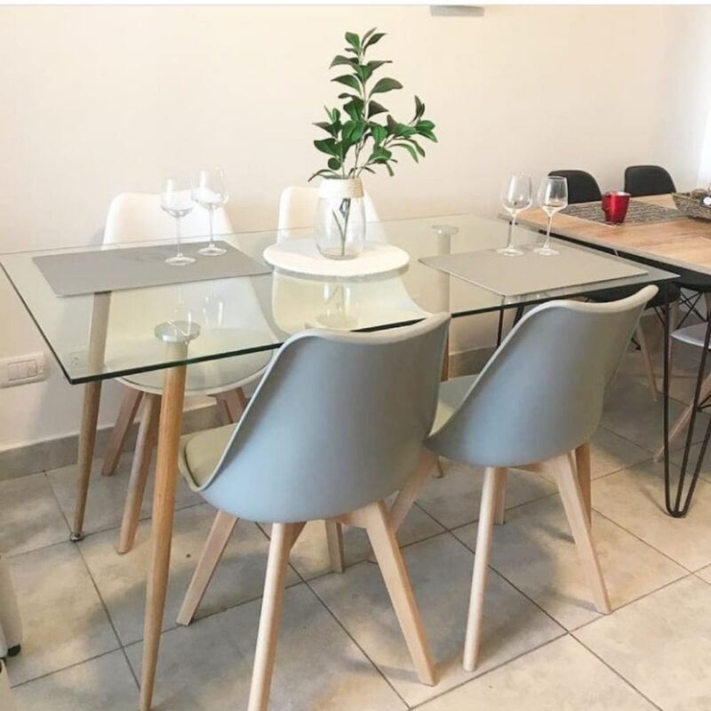 MESA NERD 120X80 +4 SILLAS TULIP