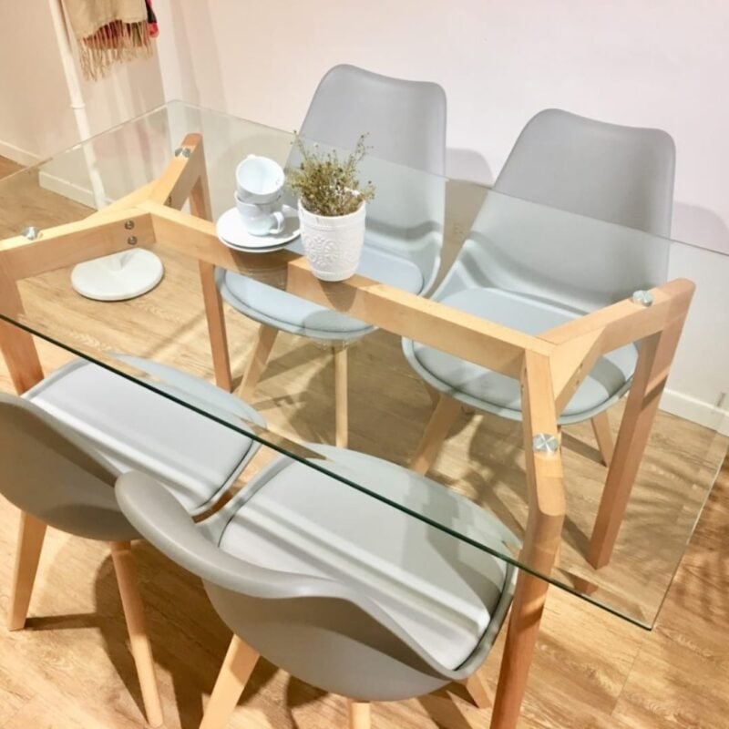 MESA ESTOCOLMO 160 + SILLAS TULIP