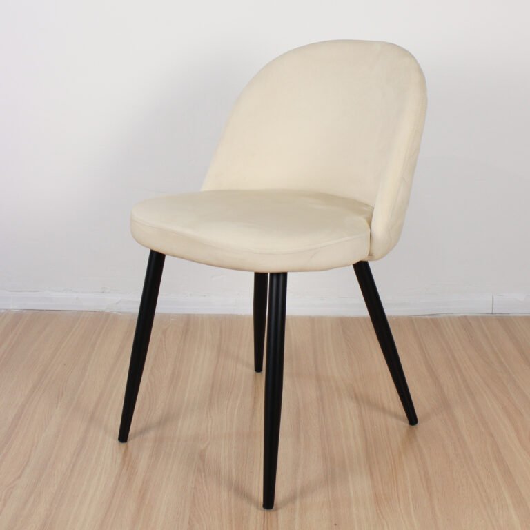 Silla thea beige patas negras