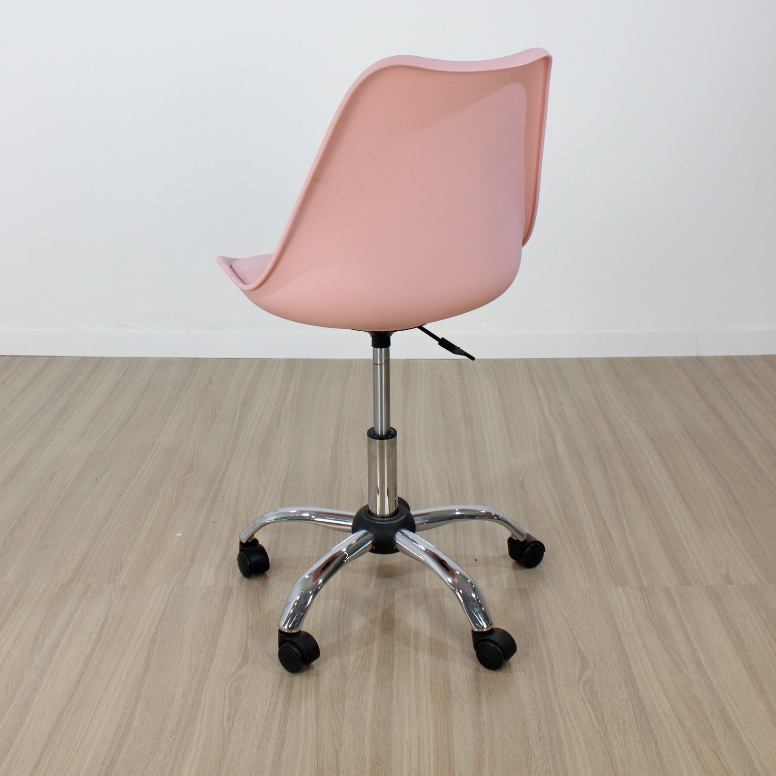 Silla tulip giratoria rosa bebe - Imagen 2